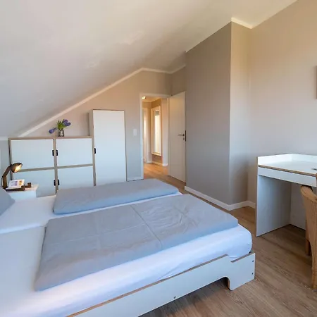 Apartment Antares Spiekerooger Gaestehaus-penthouse Mit Blick Aufs Wattenmeer - 9